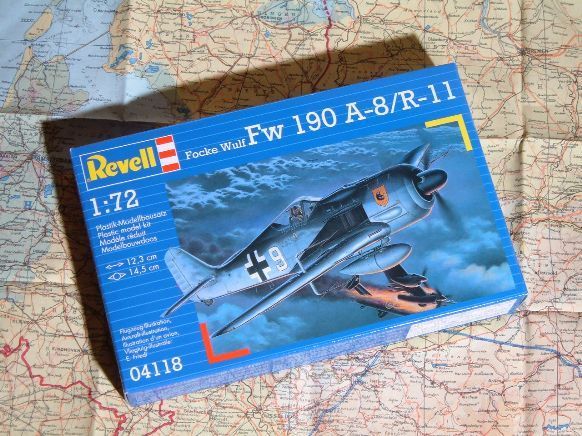 Revell 04118  FOCKE WULF Fw-190 A-8/R-11